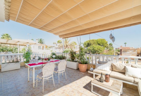 Resale - Villa - Orihuela Costa - Los Balcones