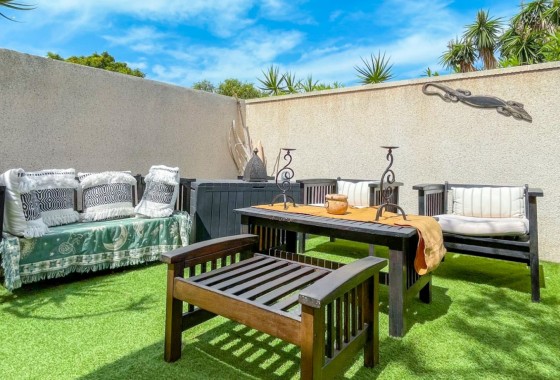 Resale - Villa - Torrevieja - Costa Blanca