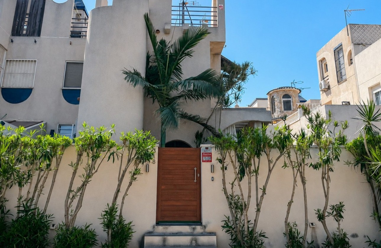 Resale - Villa - Torrevieja - Costa Blanca