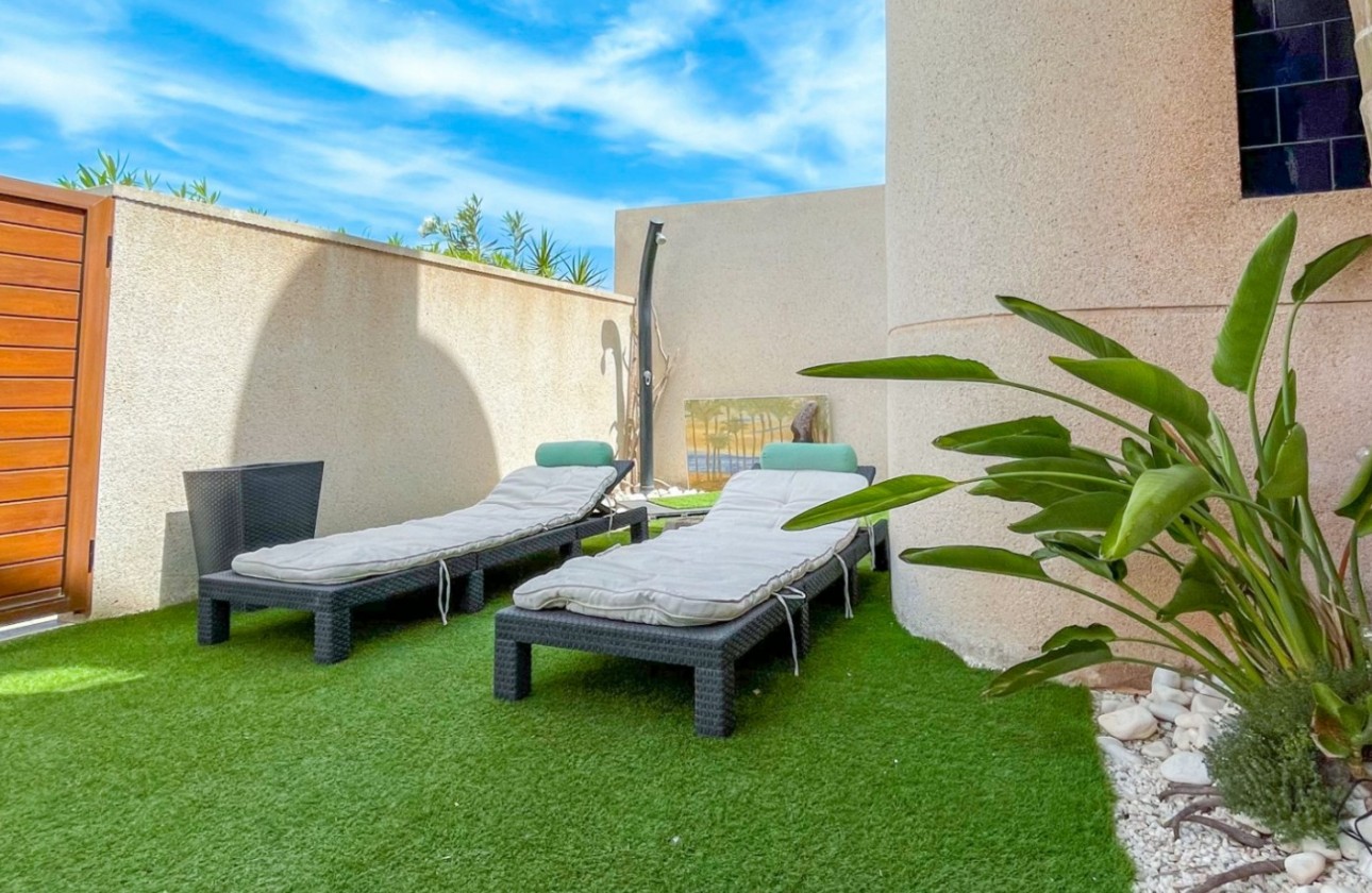 Resale - Villa - Torrevieja - Costa Blanca