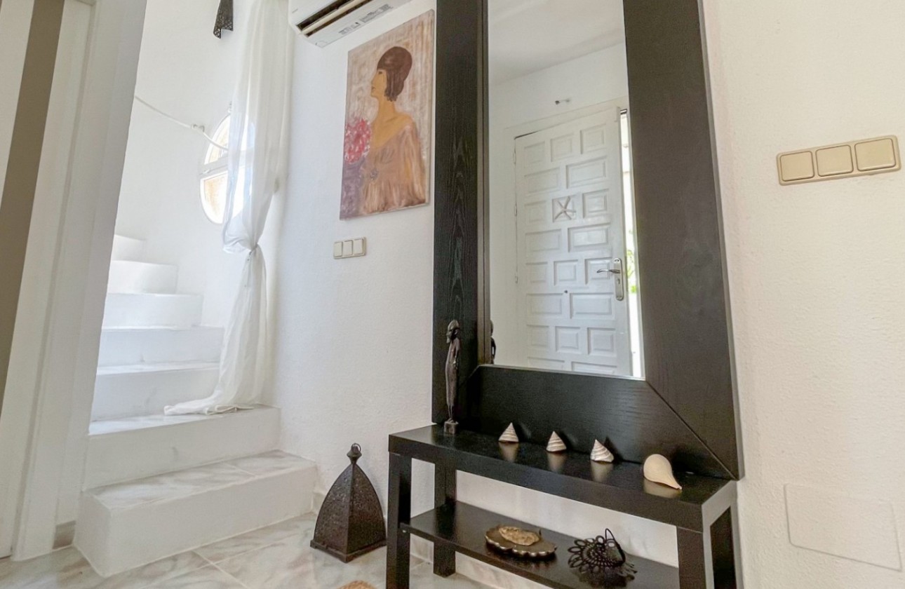 Resale - Villa - Torrevieja - Costa Blanca