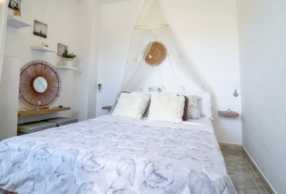 Resale - Villa - Torrevieja - Costa Blanca