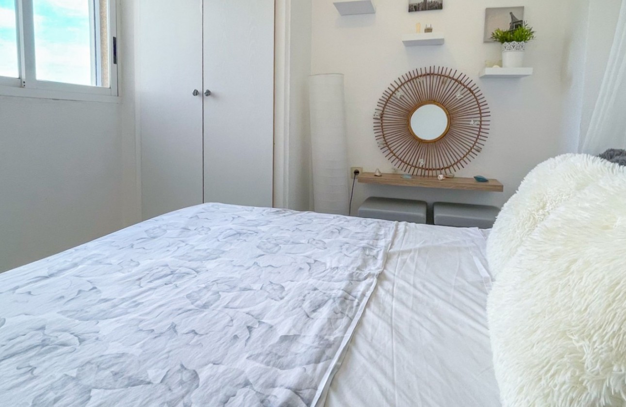 Resale - Villa - Torrevieja - Costa Blanca