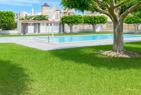 Resale - Villa - Torrevieja - Costa Blanca