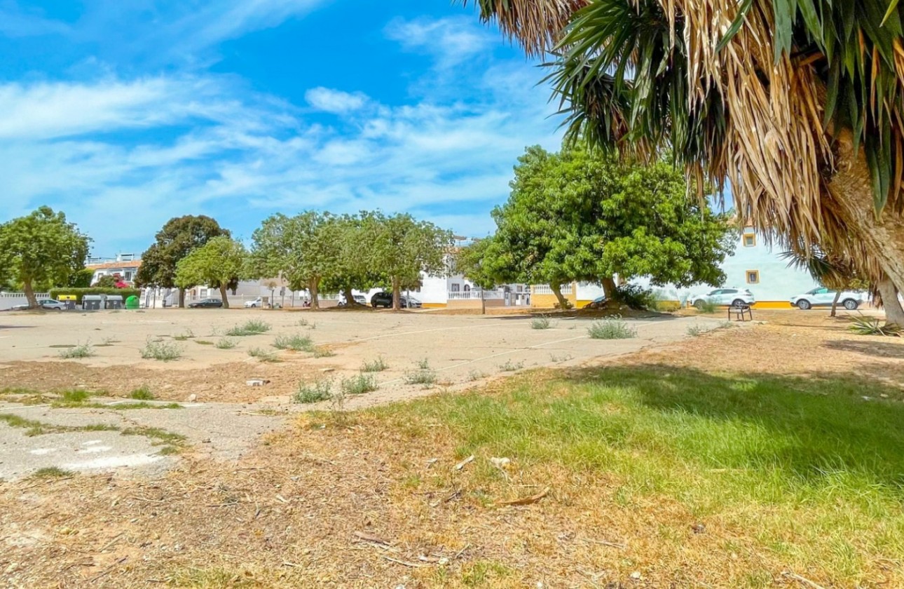 Resale - Villa - Torrevieja - Costa Blanca