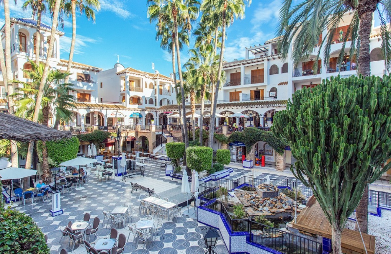 Reventa - Apartamento / piso - Villamartin - Costa Blanca