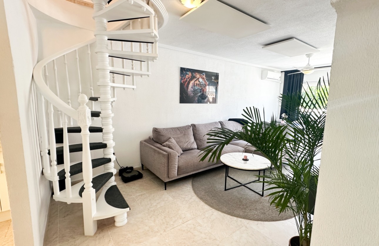 Resale - Villa - Los Altos - Costa Blanca