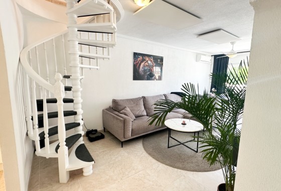 Resale - Villa - Los Altos - Costa Blanca