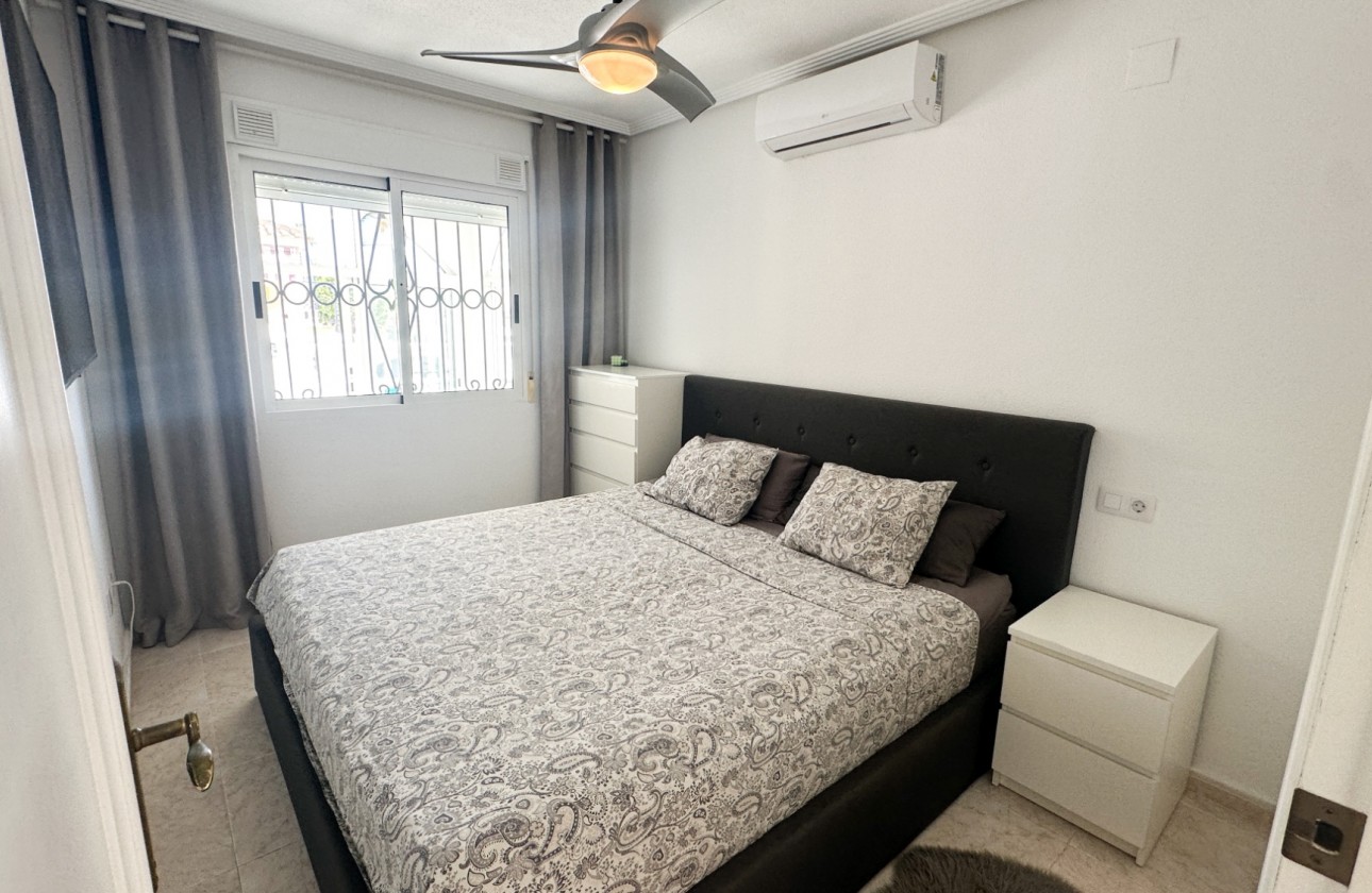 Resale - Villa - Los Altos - Costa Blanca