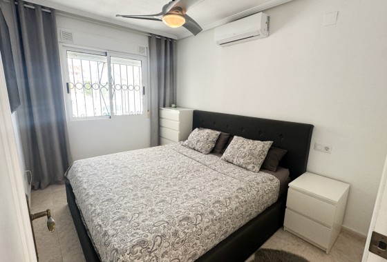 Resale - Villa - Los Altos - Costa Blanca