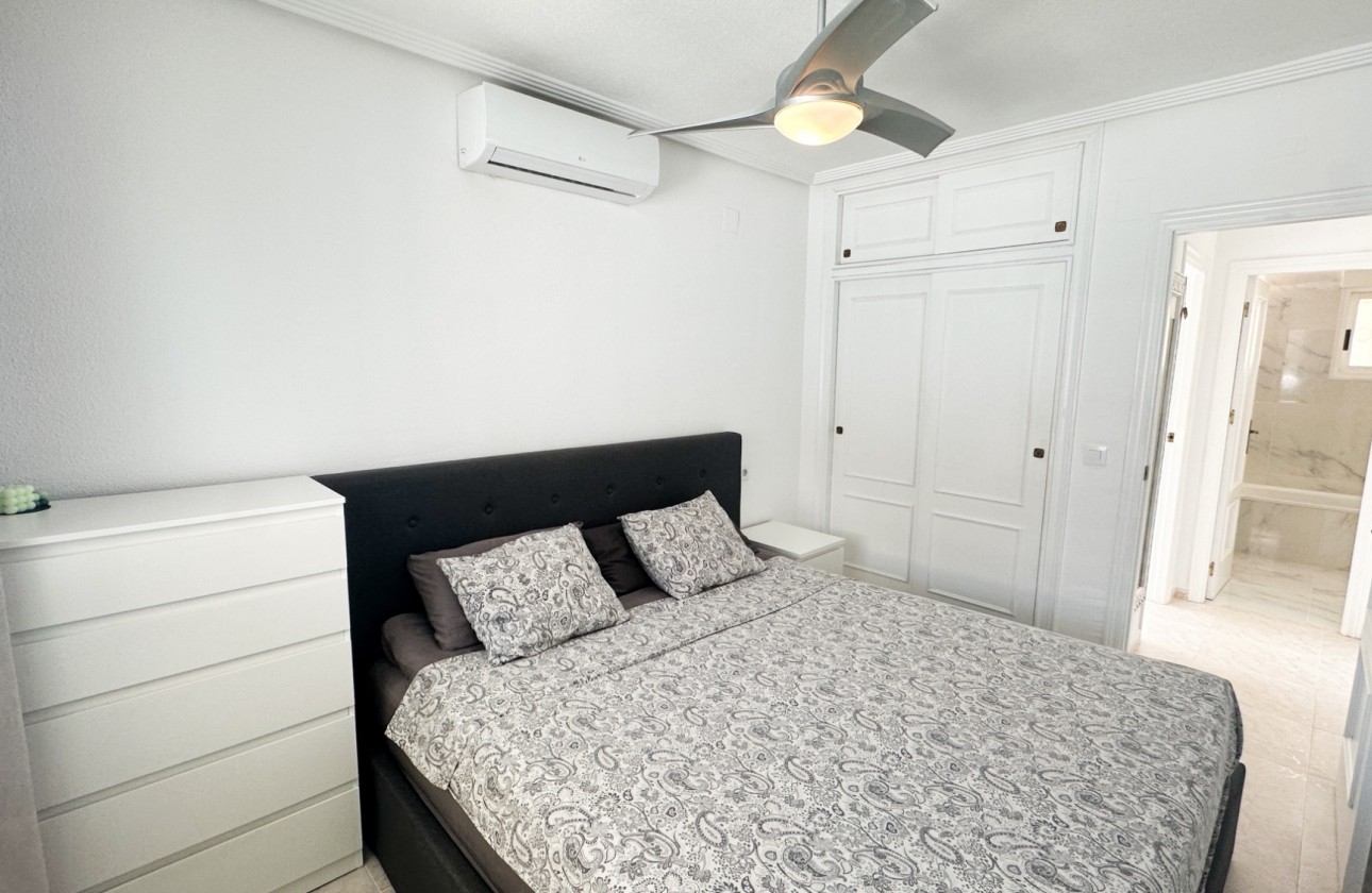 Resale - Villa - Los Altos - Costa Blanca