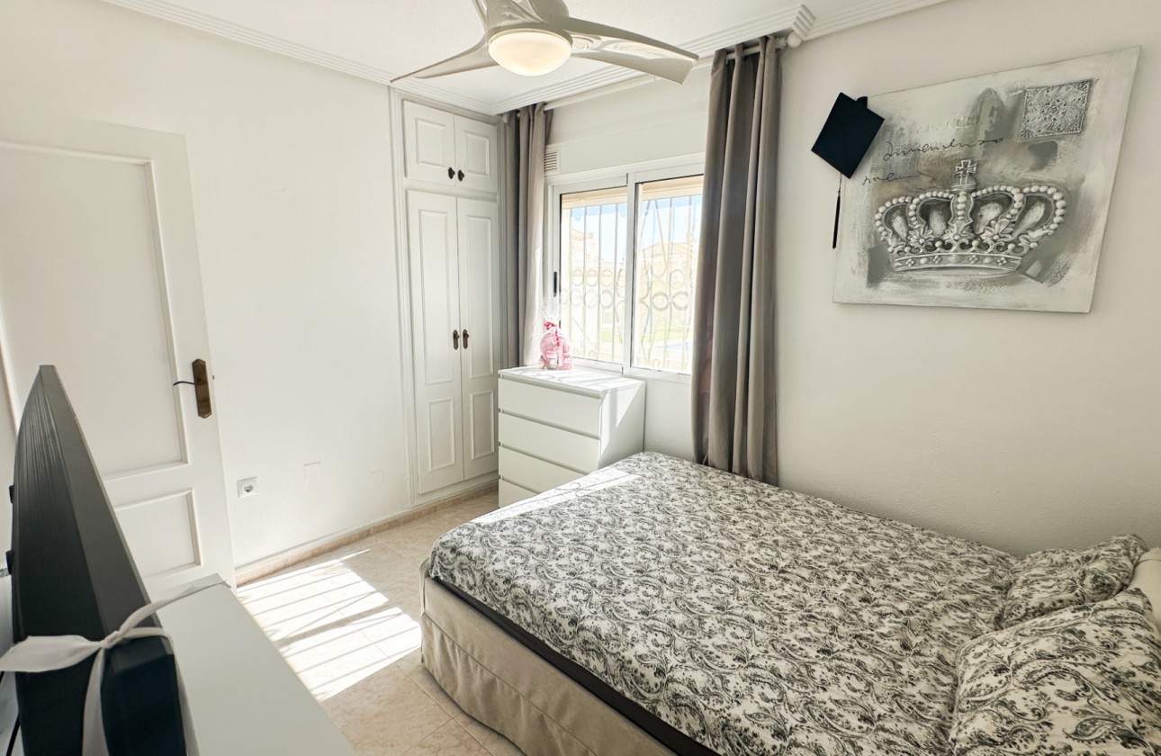 Resale - Villa - Los Altos - Costa Blanca