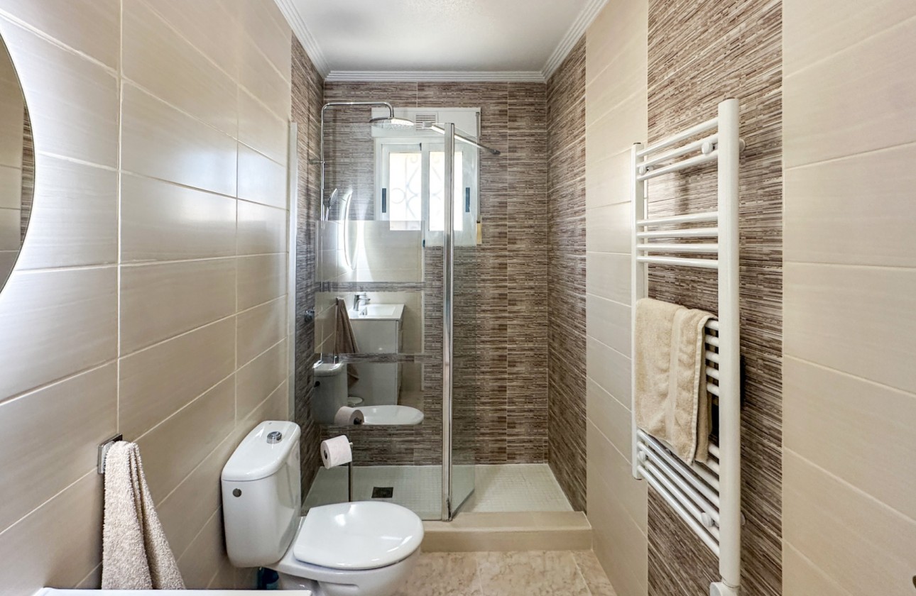 Resale - Villa - Los Altos - Costa Blanca