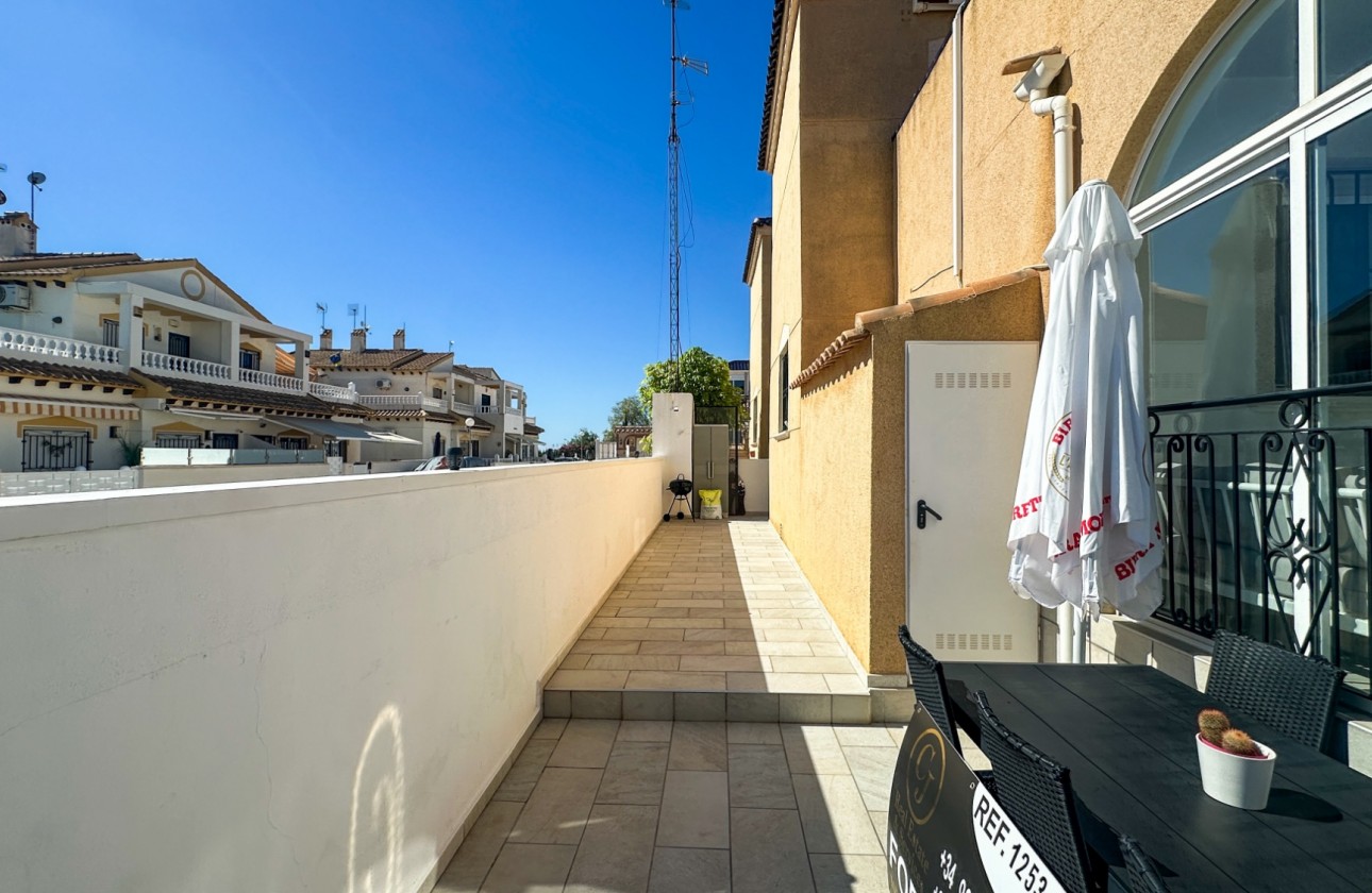 Resale - Villa - Los Altos - Costa Blanca