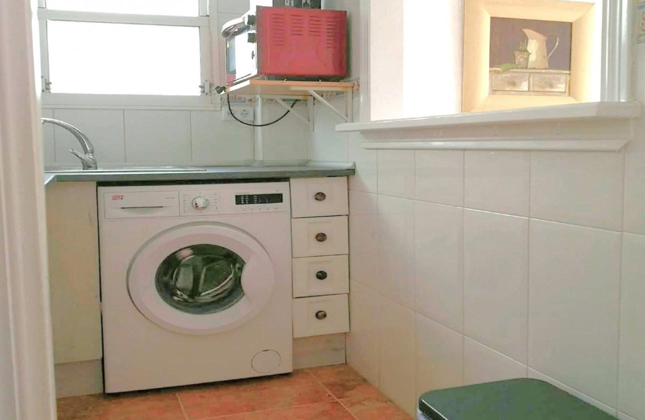 Reventa - Apartamento / piso - Torrevieja - PARQUE DE LAS NACIONES
