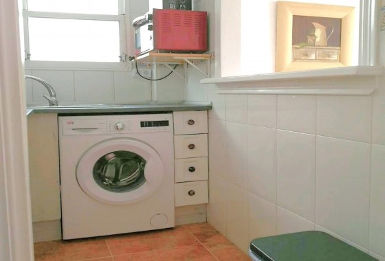 Reventa - Apartamento / piso - Torrevieja - PARQUE DE LAS NACIONES