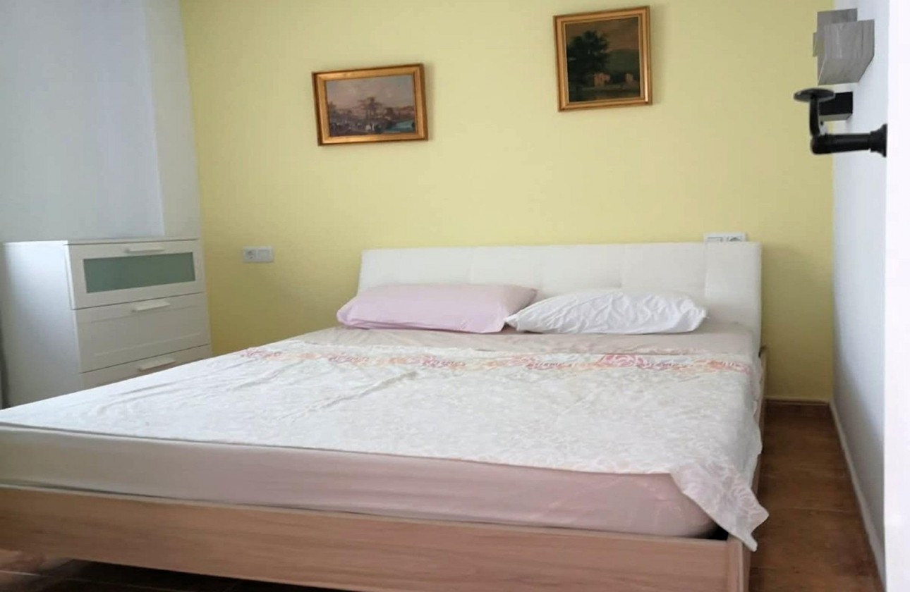 Reventa - Apartamento / piso - Torrevieja - PARQUE DE LAS NACIONES