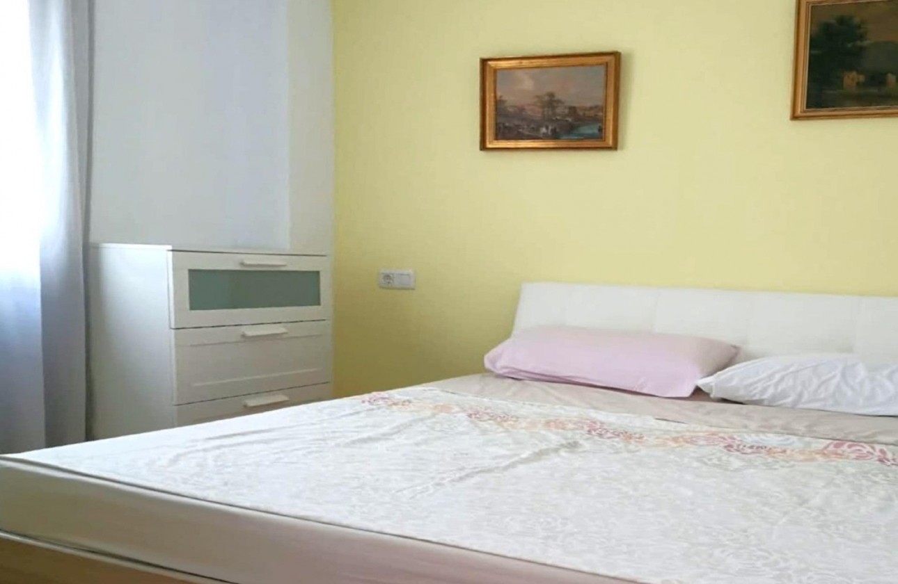 Reventa - Apartamento / piso - Torrevieja - PARQUE DE LAS NACIONES