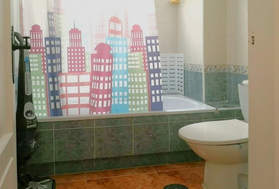 Reventa - Apartamento / piso - Torrevieja - PARQUE DE LAS NACIONES