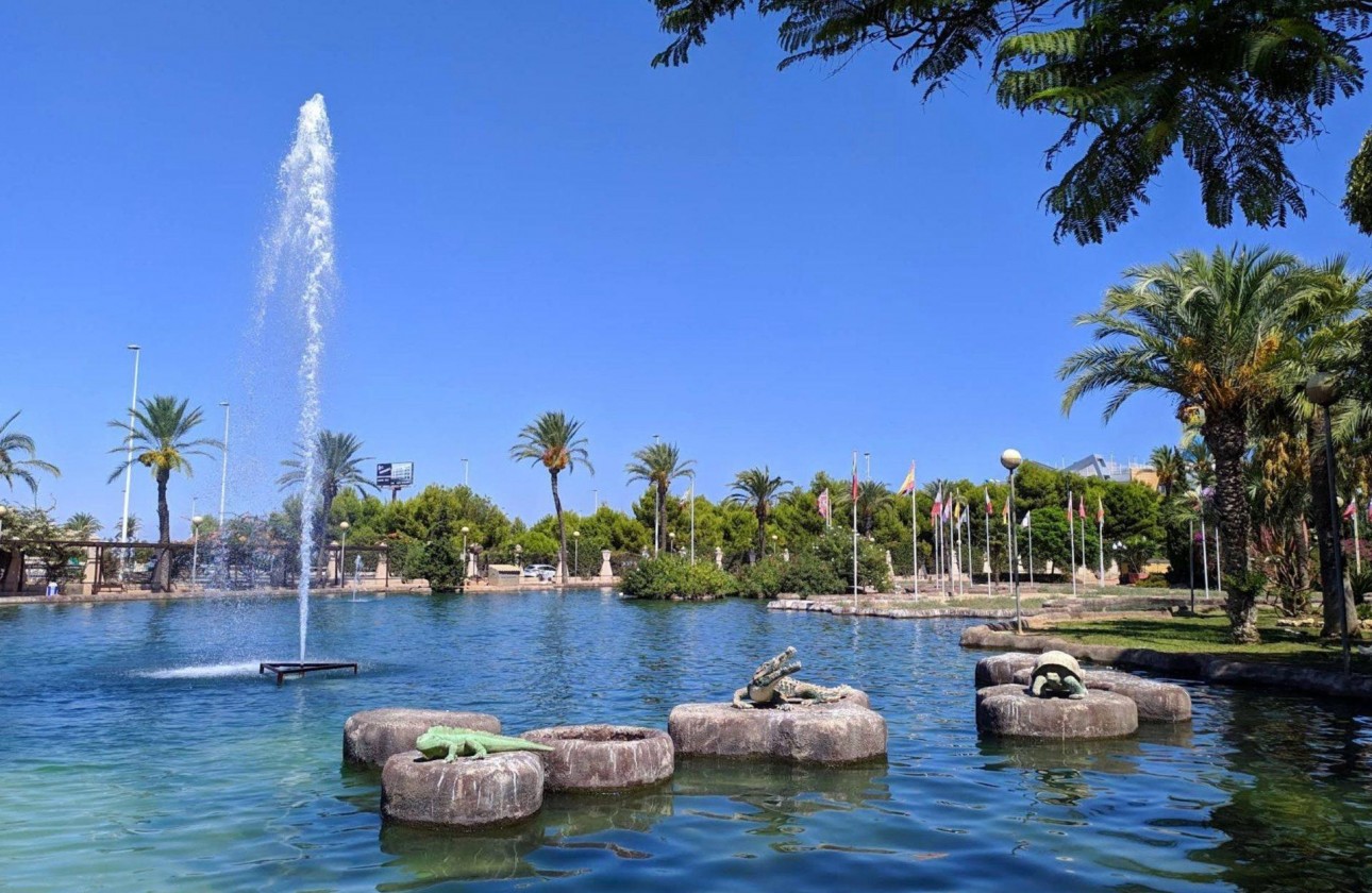 Reventa - Apartamento / piso - Torrevieja - PARQUE DE LAS NACIONES