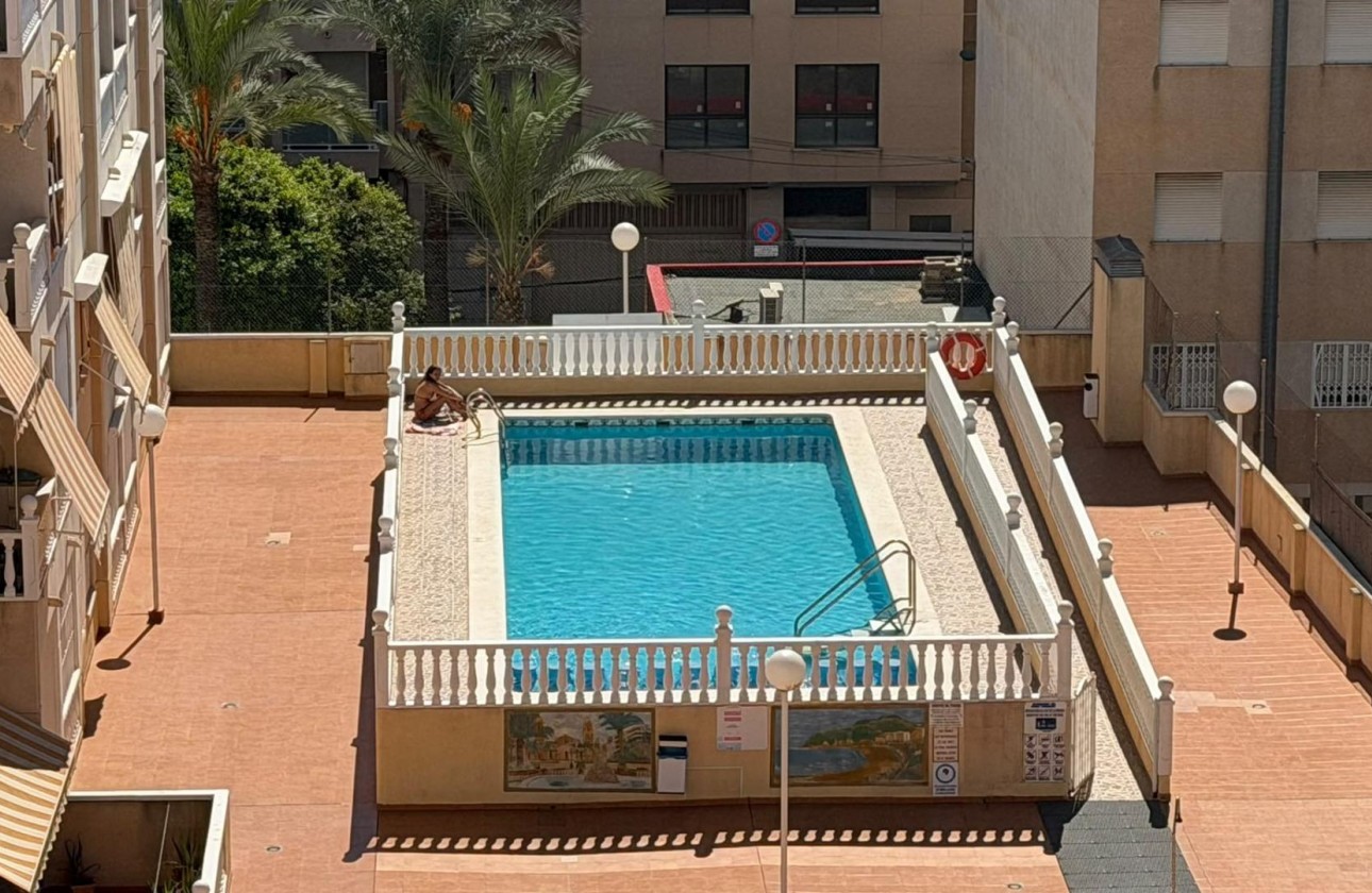 Revente - Appartement - Torrevieja - Playa del Cura
