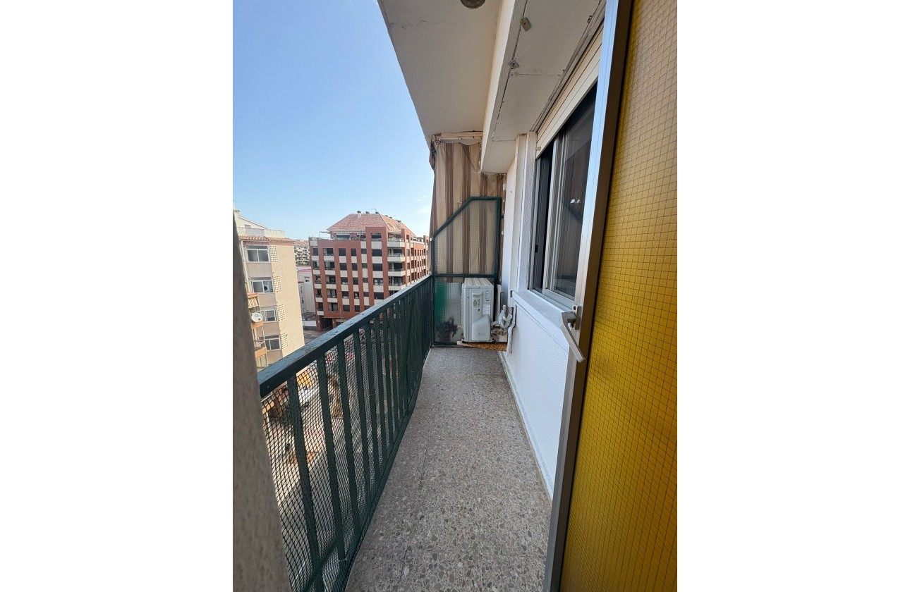 Resale - Apartment / flat - Denia - Costa Blanca