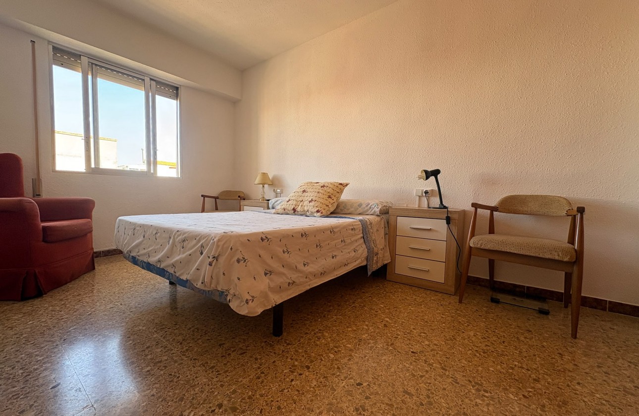 Resale - Apartment / flat - Denia - Costa Blanca