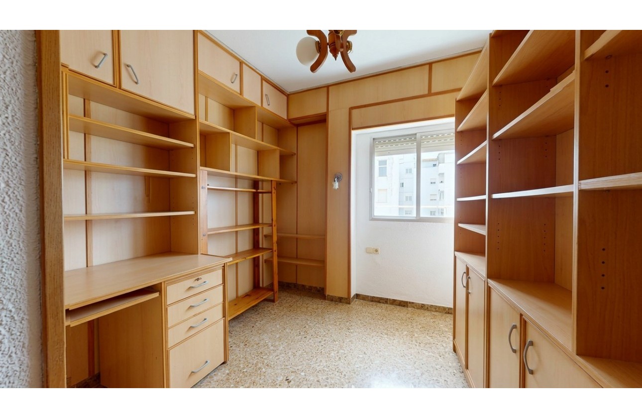 Resale - Apartment / flat - Denia - Costa Blanca