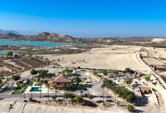 Resale - Villa - Torremendo