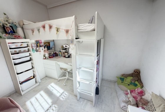 Resale - Villa - La Finca Golf