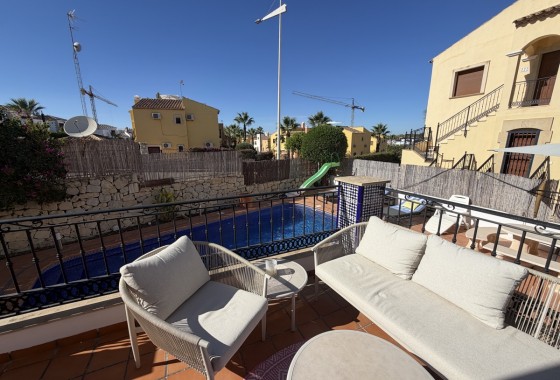 Resale - Villa - La Finca Golf