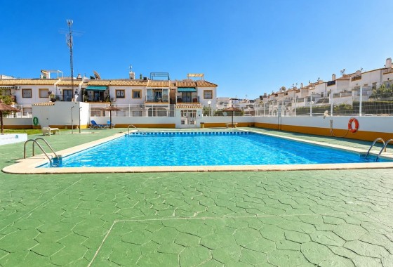 Resale - Villa - Torrevieja - El limonar