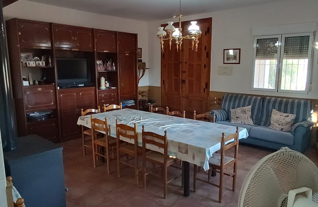 Revente - Property - Yecla - Inland
