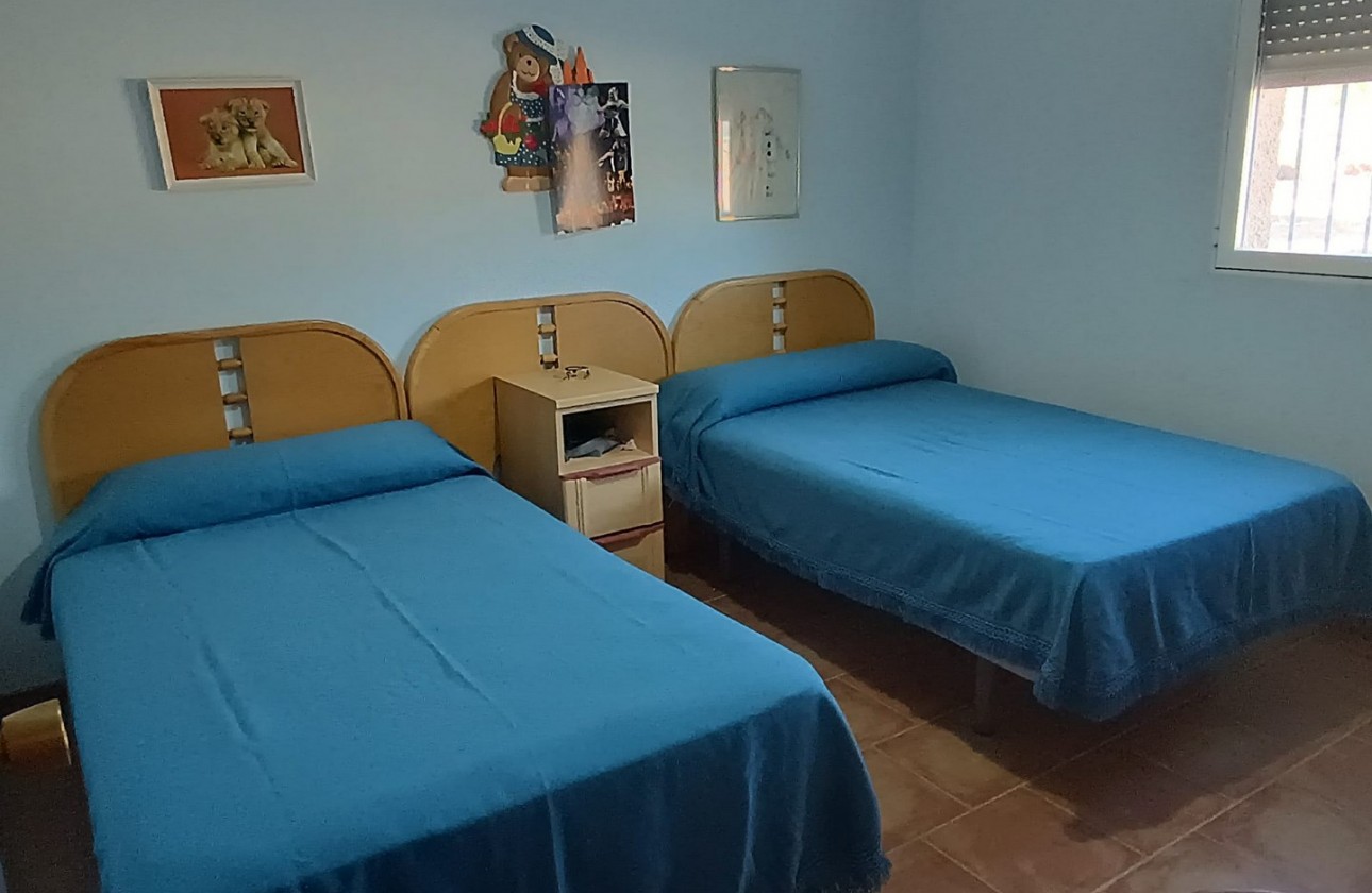 Revente - Property - Yecla - Inland