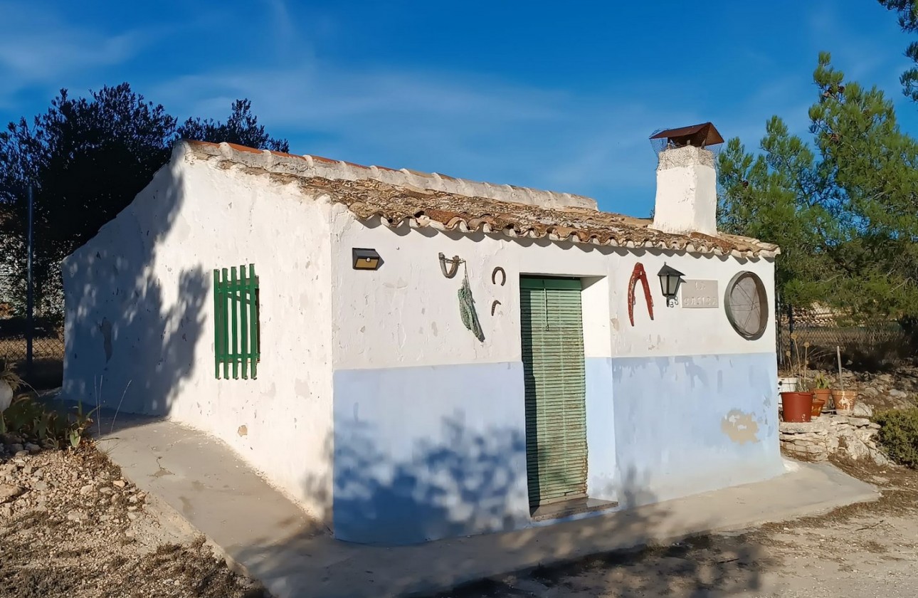 Revente - Property - Yecla - Inland