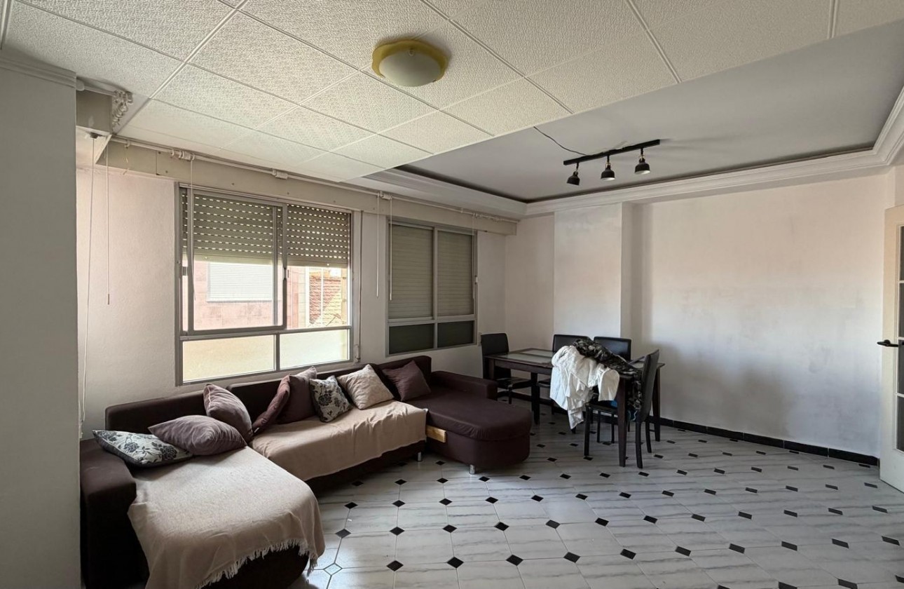 Revente - Appartement - Torrevieja - Centro