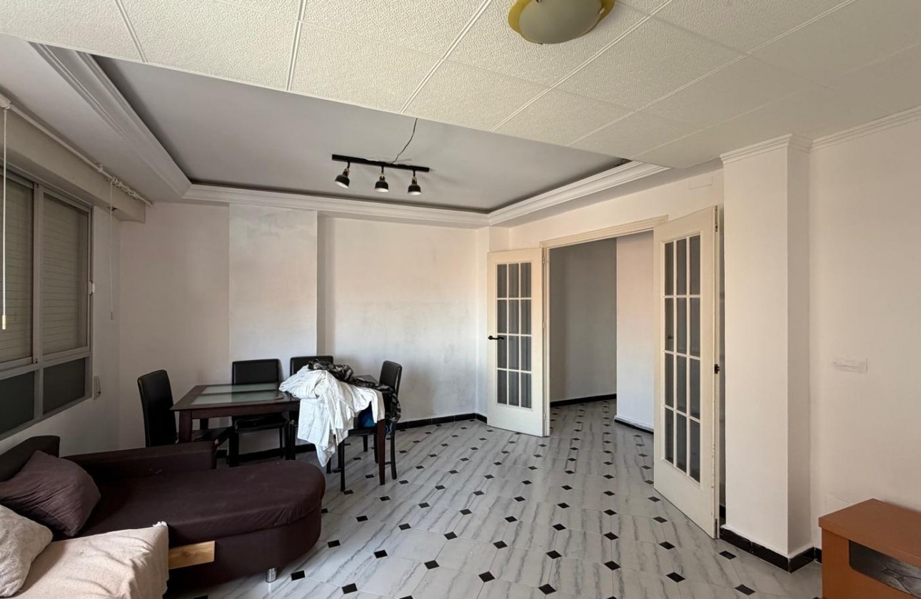 Revente - Appartement - Torrevieja - Centro