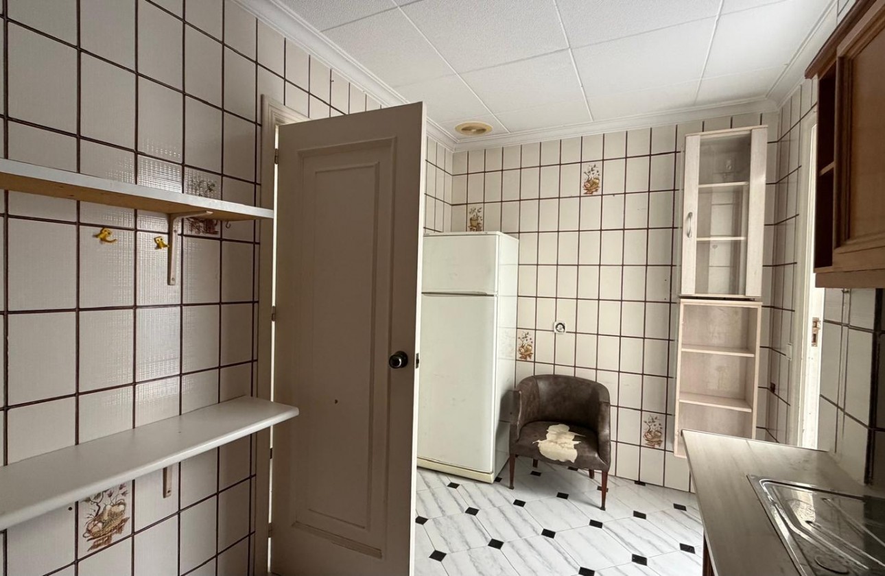 Revente - Appartement - Torrevieja - Centro
