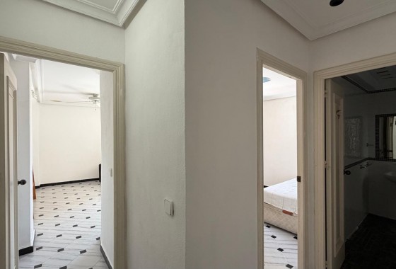 Revente - Appartement - Torrevieja - Centro