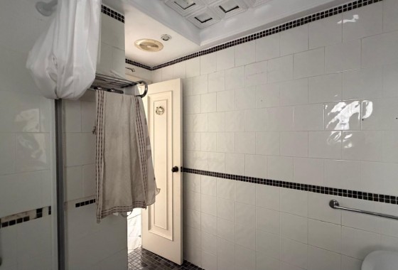 Revente - Appartement - Torrevieja - Centro