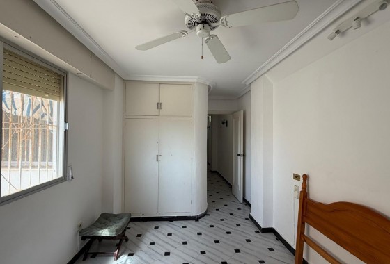 Revente - Appartement - Torrevieja - Centro