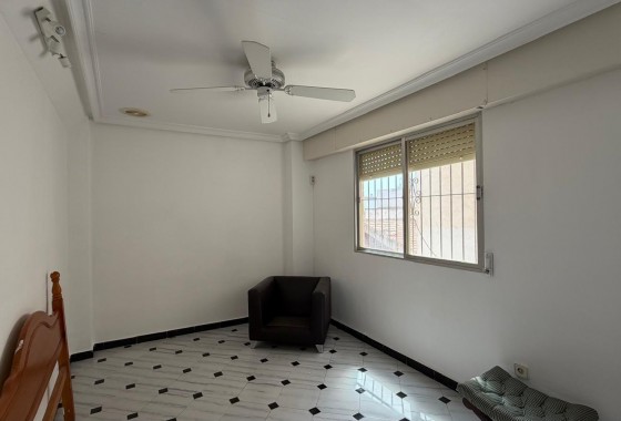 Revente - Appartement - Torrevieja - Centro