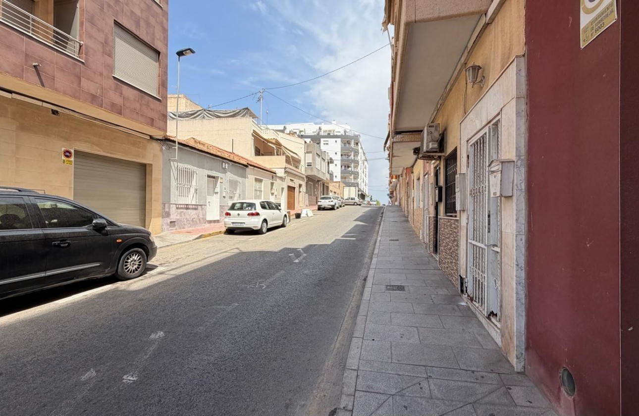 Revente - Appartement - Torrevieja - Centro