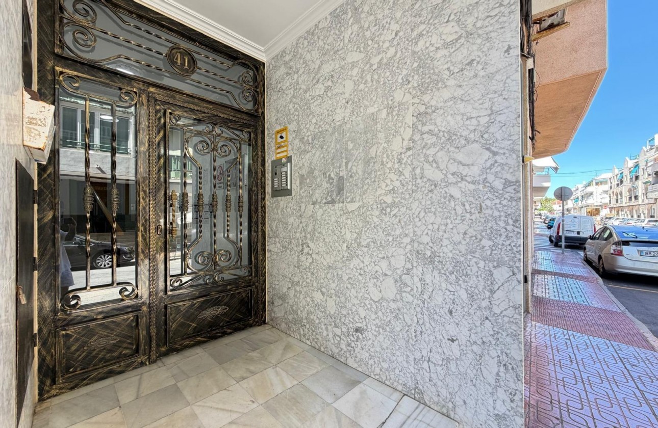 Revente - Appartement - Torrevieja - Playa del Cura