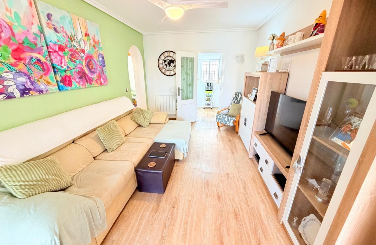 Resale - Apartment / flat - Los Montesinos - Costa Blanca