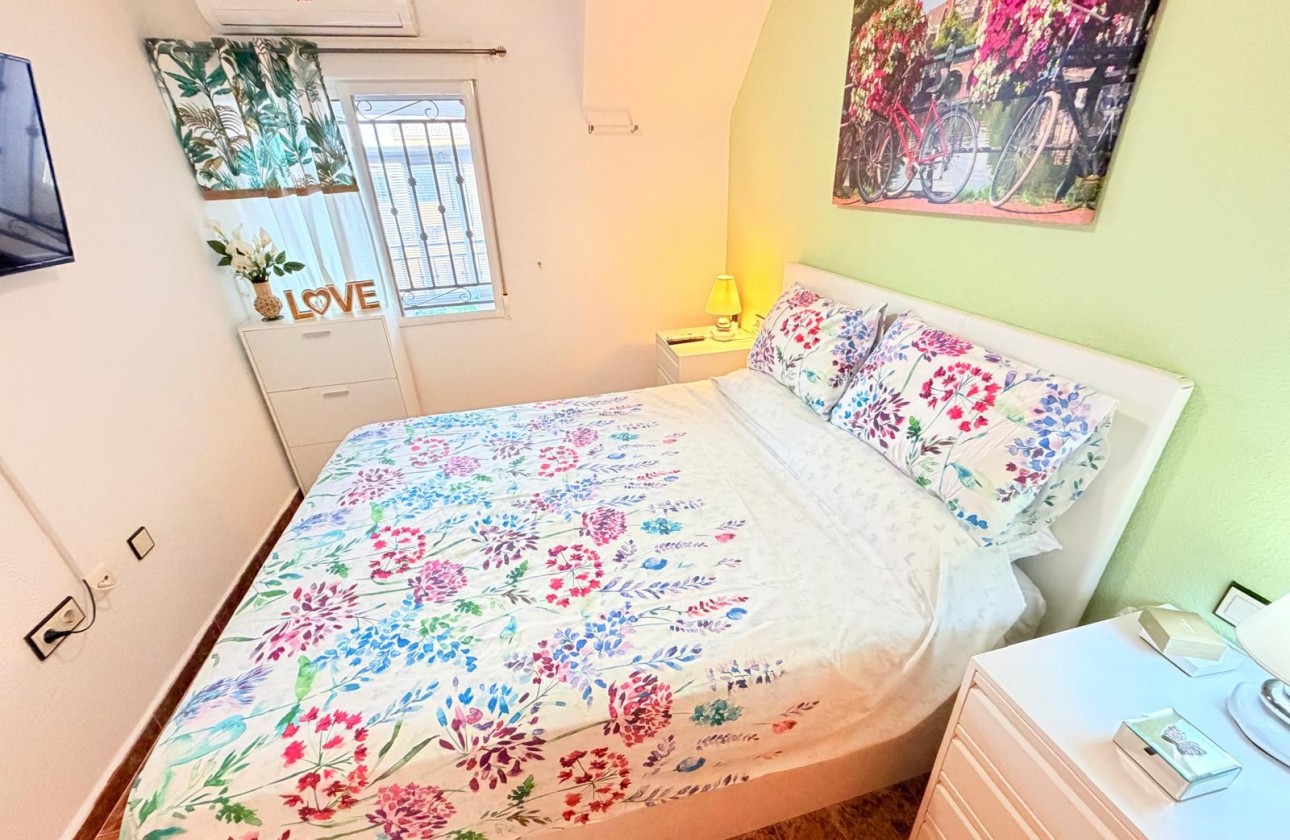 Resale - Apartment / flat - Los Montesinos - Costa Blanca