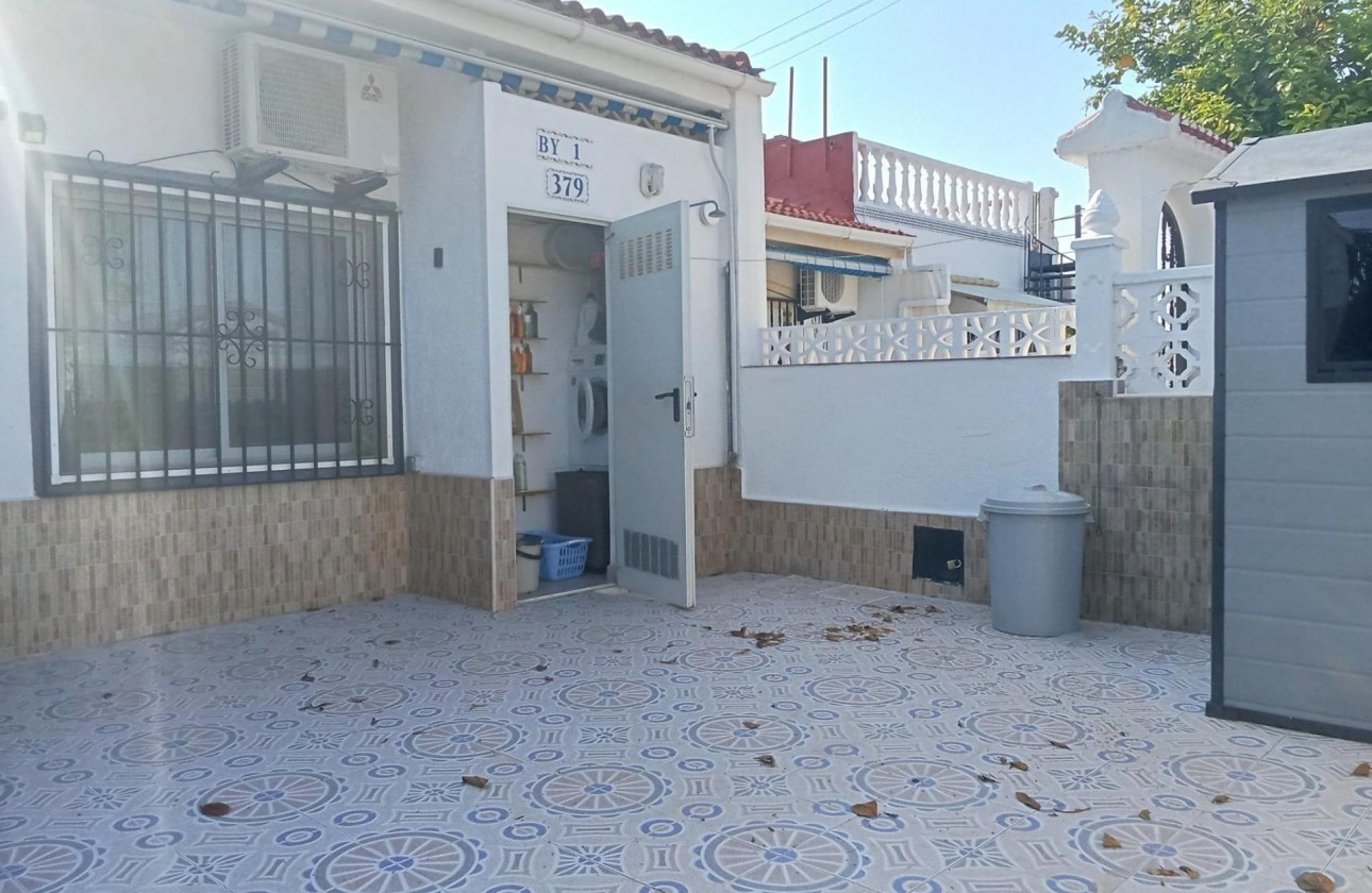 Resale - Bungalow - Torrevieja - Torretas