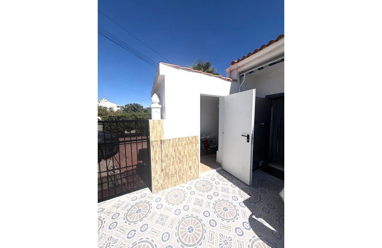Resale - Bungalow - Torrevieja - Torretas