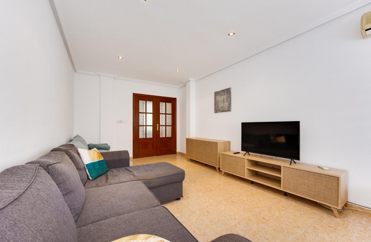 Reventa - Apartamento / piso - San Miguel de Salinas