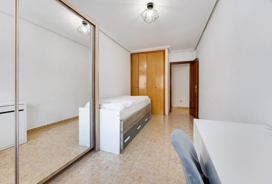 Reventa - Apartamento / piso - San Miguel de Salinas